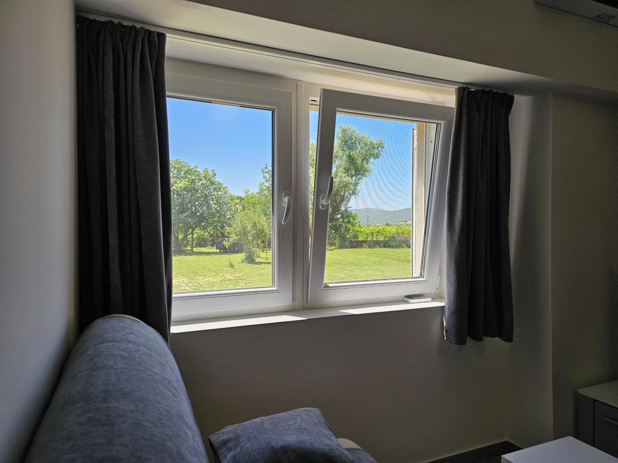 Apartma Bertoki Koper Exteriér fotografie